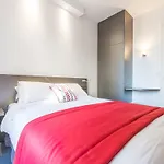New Flat For 2 Eiffel Tower Suffren